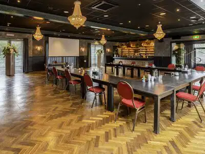 Champagnezaal (met bar)