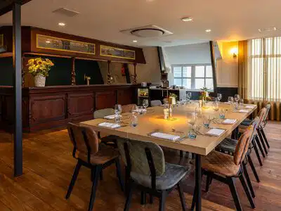 Zaal 8