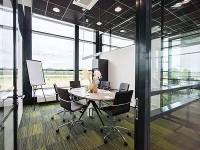 Meeting room V