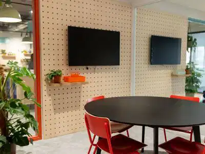 Red Room 10th