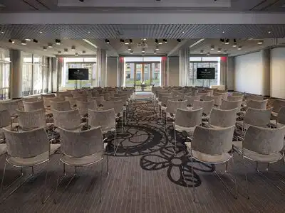 Fashion Lounge