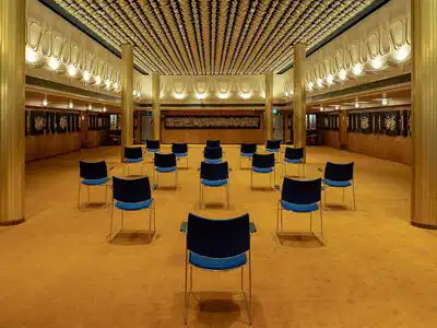 La Fontaine Room