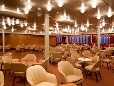 Queen's Lounge 