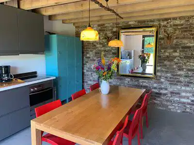 Subruimte/eetkeuken
